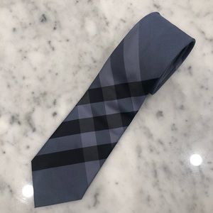 Burberry tie